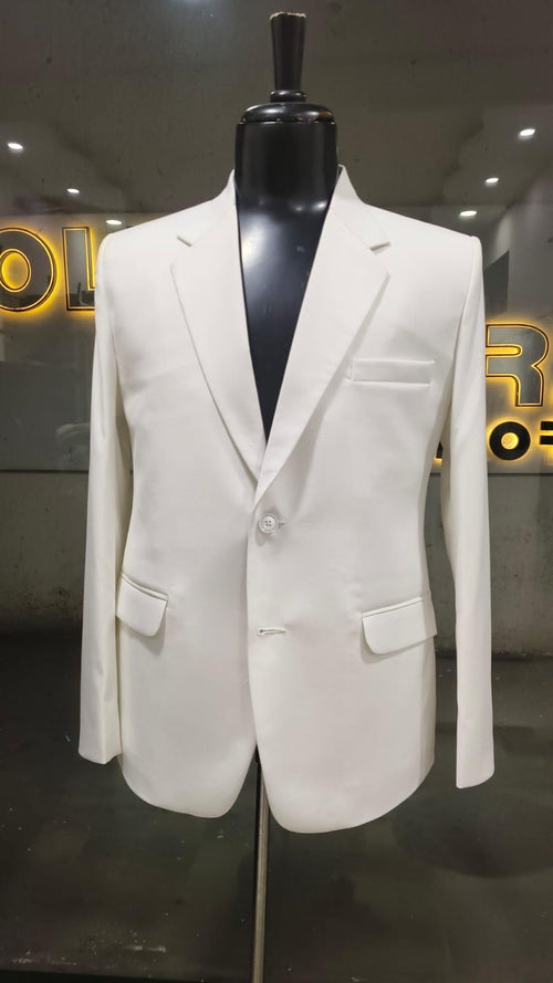 The White Blazer — Effortlessly Classy